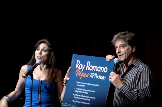 Photo Coverage: A Ray of Hope Benefit Image