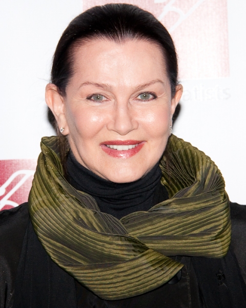 Photo Coverage: New Dramatists Honor Julie Taymor Image