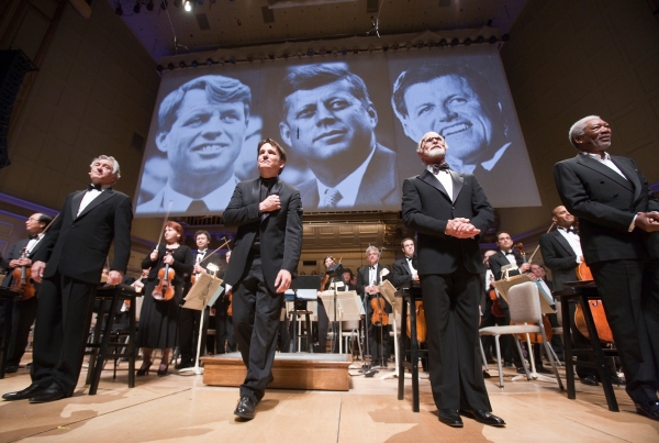 Photo Flash: De Niro, Freeman, Harris Honor The Kennedys With Boston Pops Image