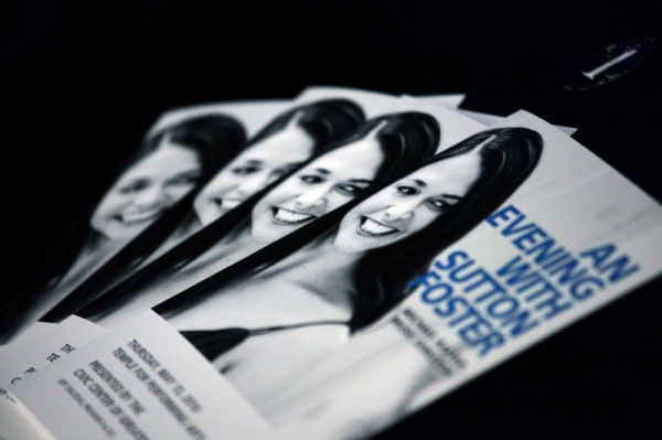 Photo Flash: Sutton Foster At The Civic Center In Des Moines Image