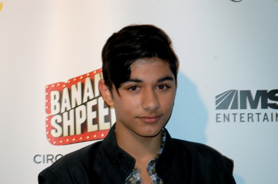 Photo Coverage: Banana Shpeel Opens at The Beacon Image