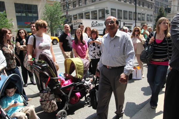Photo Coverage: Lord & Taylor Unveils PROMISES, PROMISES Window Displays Image