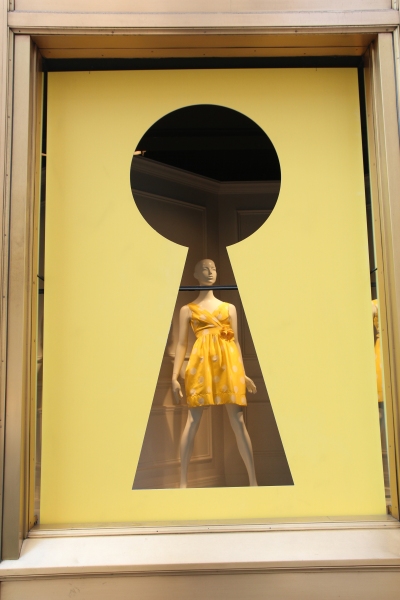 Photo Coverage: Lord & Taylor Unveils PROMISES, PROMISES Window Displays Image