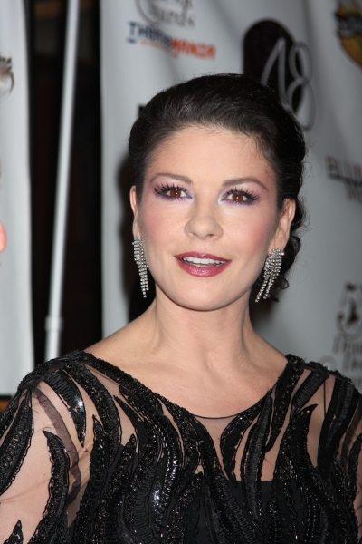 Photo Coverage: 2010 Drama Desk Arrivals Part 2 Image