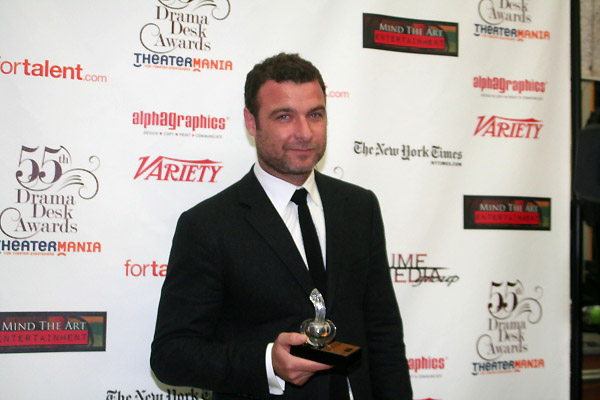 Photo Coverage: 2010 Drama Desk Awards Press Room Image