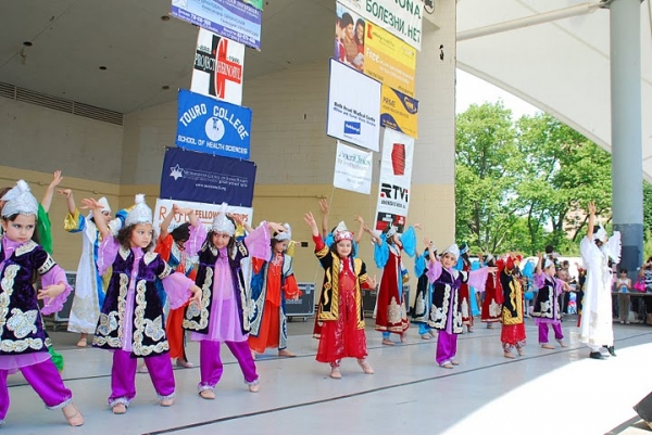 Photo Flash: 8th Annual Russian Heritage Festival in NYC 