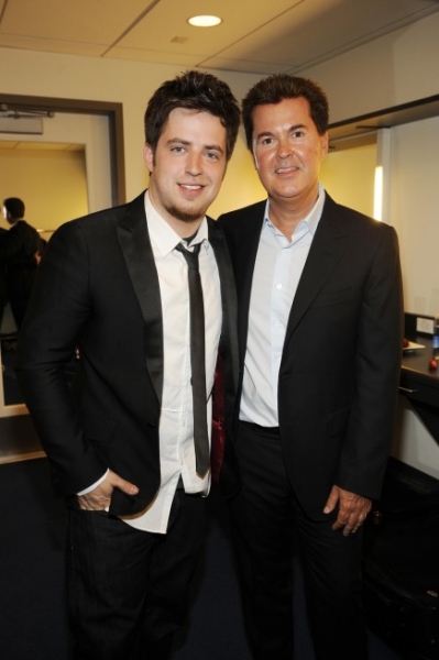 Lee Dewyze and Simon Fuller Photo