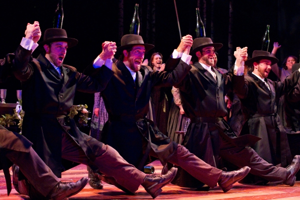 Photo Coverage: FIDDLER ON THE ROOF Opens at Walnut Street Theatre Image