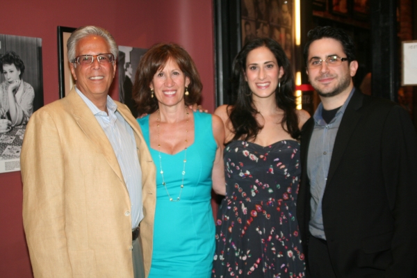 BroadwayWorld.com's Editor-in-Chief Robert Diamond with Jennifer Hallie Rosen (Diamon Photo