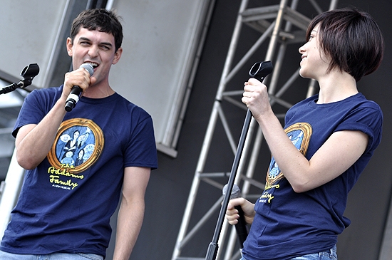 Photo Coverage: Broadway Stars Entertain Troops for Fleet Week! Image