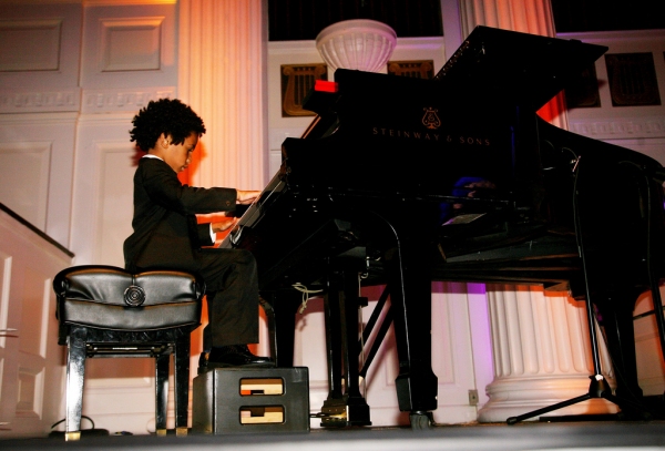 Photo Coverage: Kaufman Center 2010 Honors Image