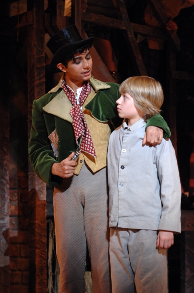 Photo Flash: OLIVER! At Pittsburgh CLO Image