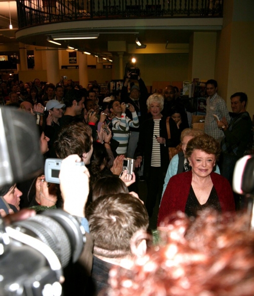 Fans waiting on line for Bea Arthur, Betty White and Rue McClanahan to sign copies of Photo