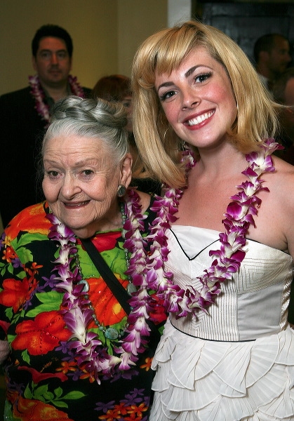 Photo Flash: Opening Night of SOUTH PACIFIC At The CTG/Ahmanson Theatre Image