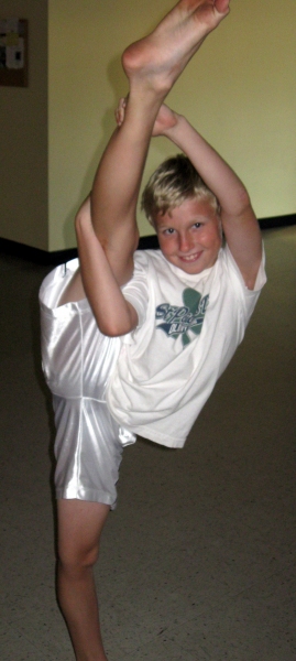 Photo Coverage: Auditions for Billy Elliot Draw from Far and Wide Image