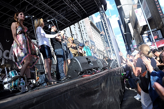 Photo Coverage: ROCK OF AGES Kicks Off Summer at Hard Rock for 'Taste of Times Square' Image
