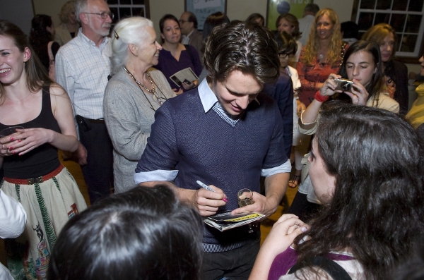 Photo Flash: Groff & Danner Lead BUTTERFLIES ARE FREE Reading Image
