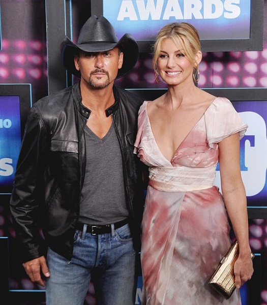 Tim McGraw and Faith Hill Photo