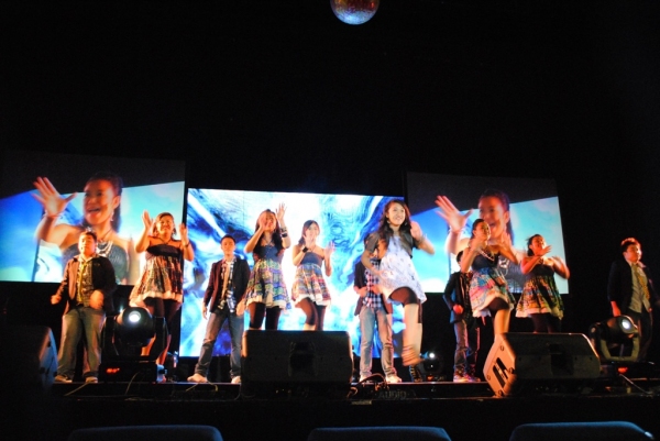 Photo Coverage:  Northwind Singers Wins GLEE Sing Off In The Philippines 