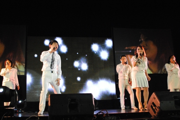 Photo Coverage: Northwind Singers Wins GLEE Sing Off In The Philippines Image