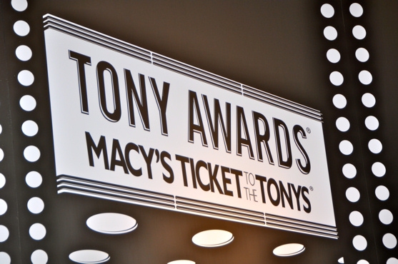 Photo Coverage: Macy's 'Sing For Your Tony Tickets' Finals Image
