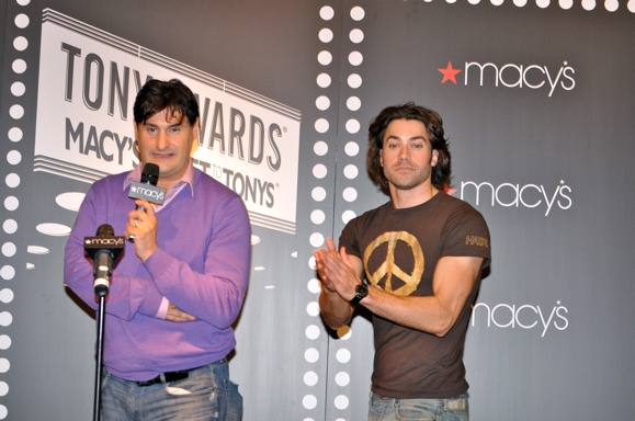 Photo Coverage: Macy's 'Sing For Your Tony Tickets' Finals Image