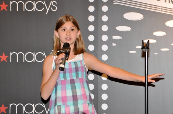 Photo Coverage: Macy's 'Sing For Your Tony Tickets' Finals Image