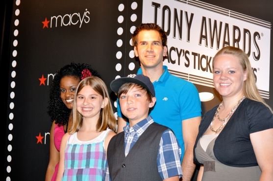 Photo Coverage: Macy's 'Sing For Your Tony Tickets' Finals Image