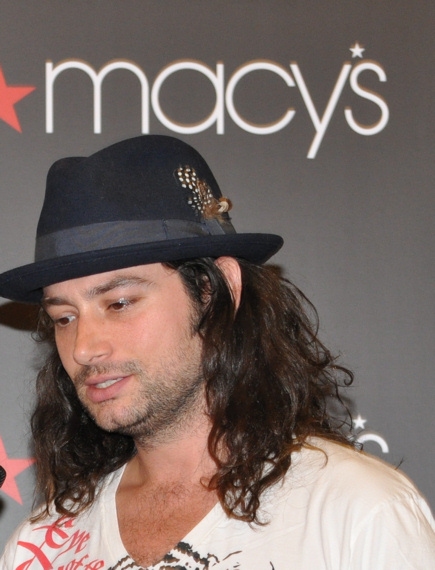 Photo Coverage: Macy's 'Sing For Your Tony Tickets' Finals Image