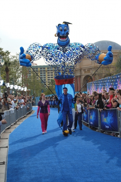 Photo Coverage: On the 'Blue Carpet' for Disney's WORLD OF COLOR 