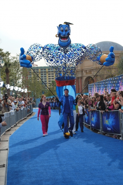 Photo Coverage: On the 'Blue Carpet' for Disney's WORLD OF COLOR Image