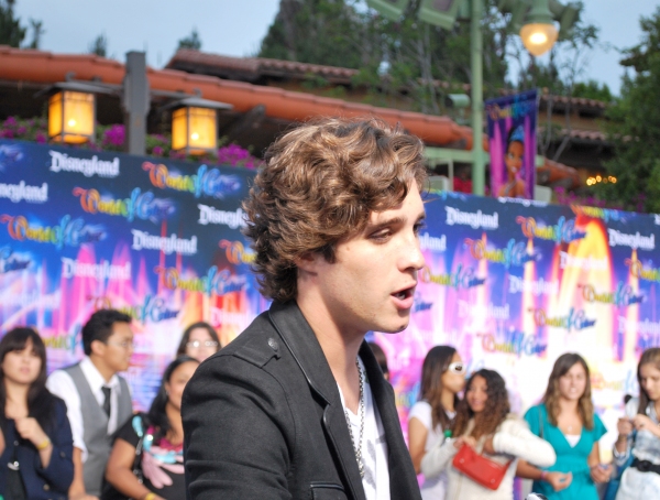 Photo Coverage: On the 'Blue Carpet' for Disney's WORLD OF COLOR Image