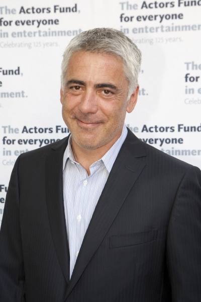 Photo Coverage: Bening Honors Stokes Mitchell at Actor's Fund Tonys Benefit Image