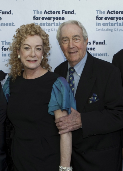 Photo Coverage: Bening Honors Stokes Mitchell at Actor's Fund Tonys Benefit Image