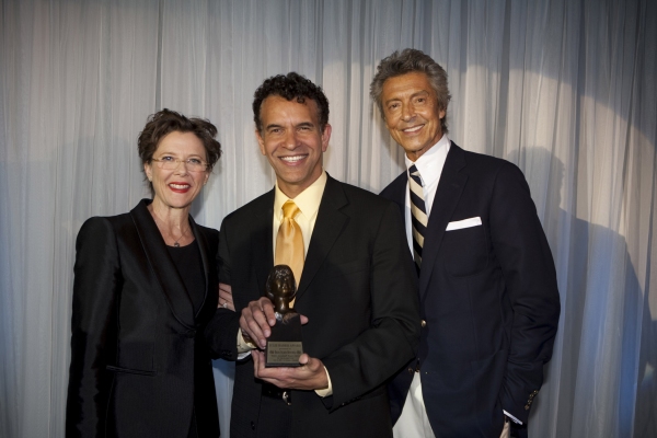 Photo Coverage: Bening Honors Stokes Mitchell at Actor's Fund Tonys Benefit Image
