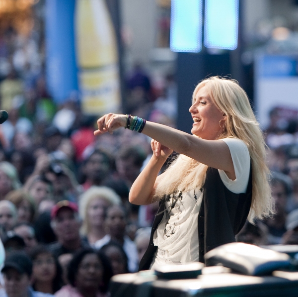 Photo Coverage: Luminato First Night Image