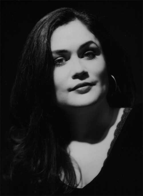 Kathryn Allyn Photo