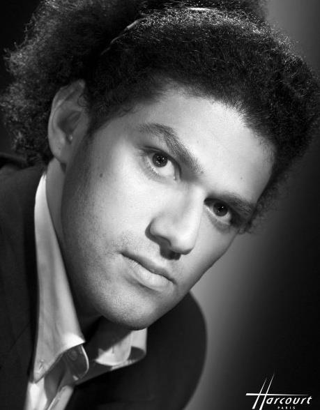 Hisham Abdel Khalek Photo
