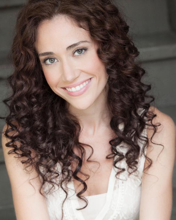 Priscilla Fernandez Photo