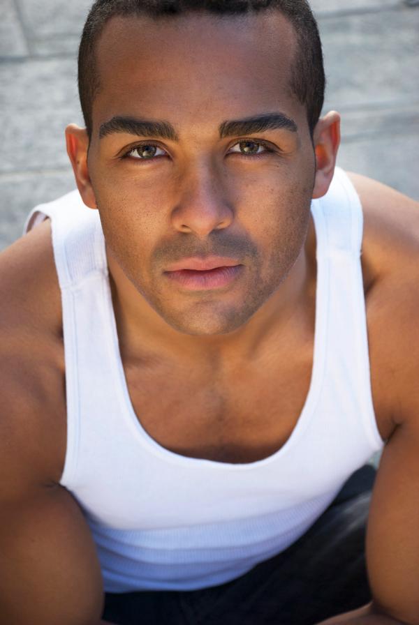 Lee Hollis Bussie Photo