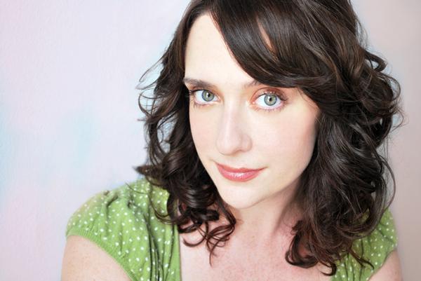 Kristen Mengelkoch Photo