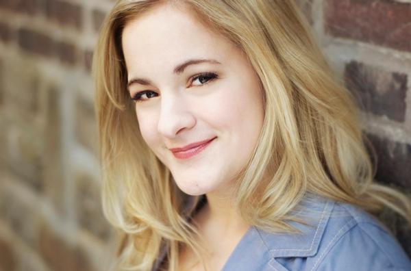 Kara Curtis Photo