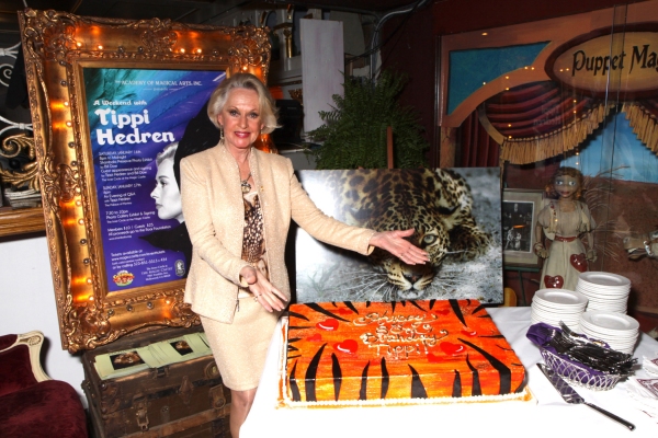 Tippi Hedren with her Birthday Cake at the Magic Castle Photo