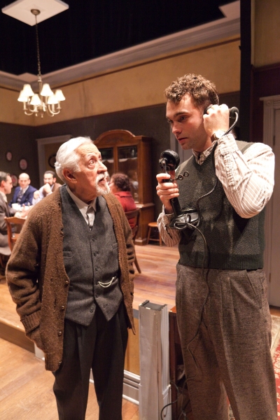 Photo Flash: Northlight Theatre Presents AWAKE AND SING Image