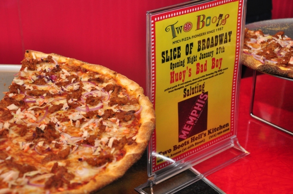 Photo Coverage: 'A Slice of Broadway' Honors MEMPHIS with 'Huey's Bad Boy' Pizza Image