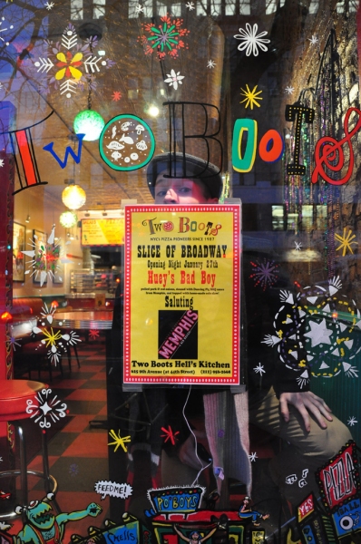 Photo Coverage: 'A Slice of Broadway' Honors MEMPHIS with 'Huey's Bad Boy' Pizza Image