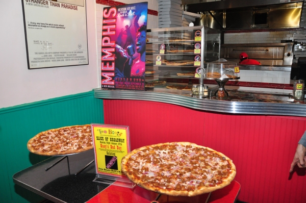 Photo Coverage: 'A Slice of Broadway' Honors MEMPHIS with 'Huey's Bad Boy' Pizza Image