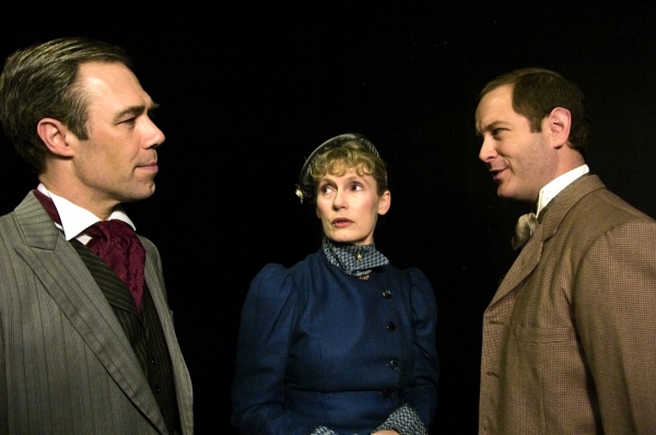 Photo Flash: Deep Dish Theater Presents AN IDEAL HUSBAND 2/12-3/6 Image