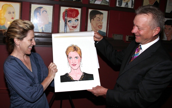 Photo Coverage: Edie Falco Receives Sardi's Caricature Image