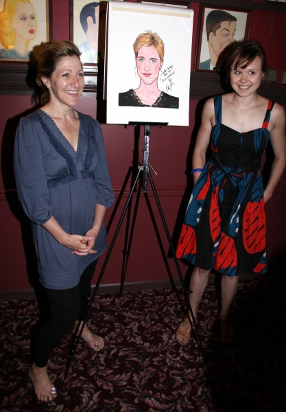 Photo Coverage: Edie Falco Receives Sardi's Caricature Image
